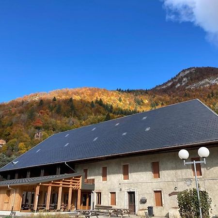Hotel La Ferme De La Mense Aillon-le-Jeune Zewnętrze zdjęcie