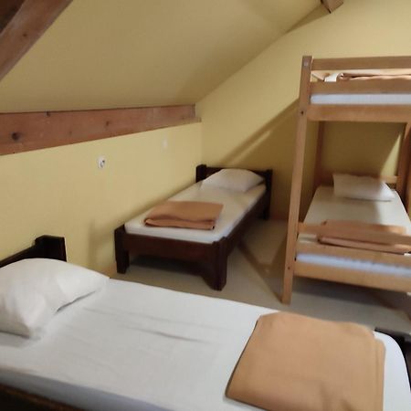 Hotel La Ferme De La Mense Aillon-le-Jeune Zewnętrze zdjęcie