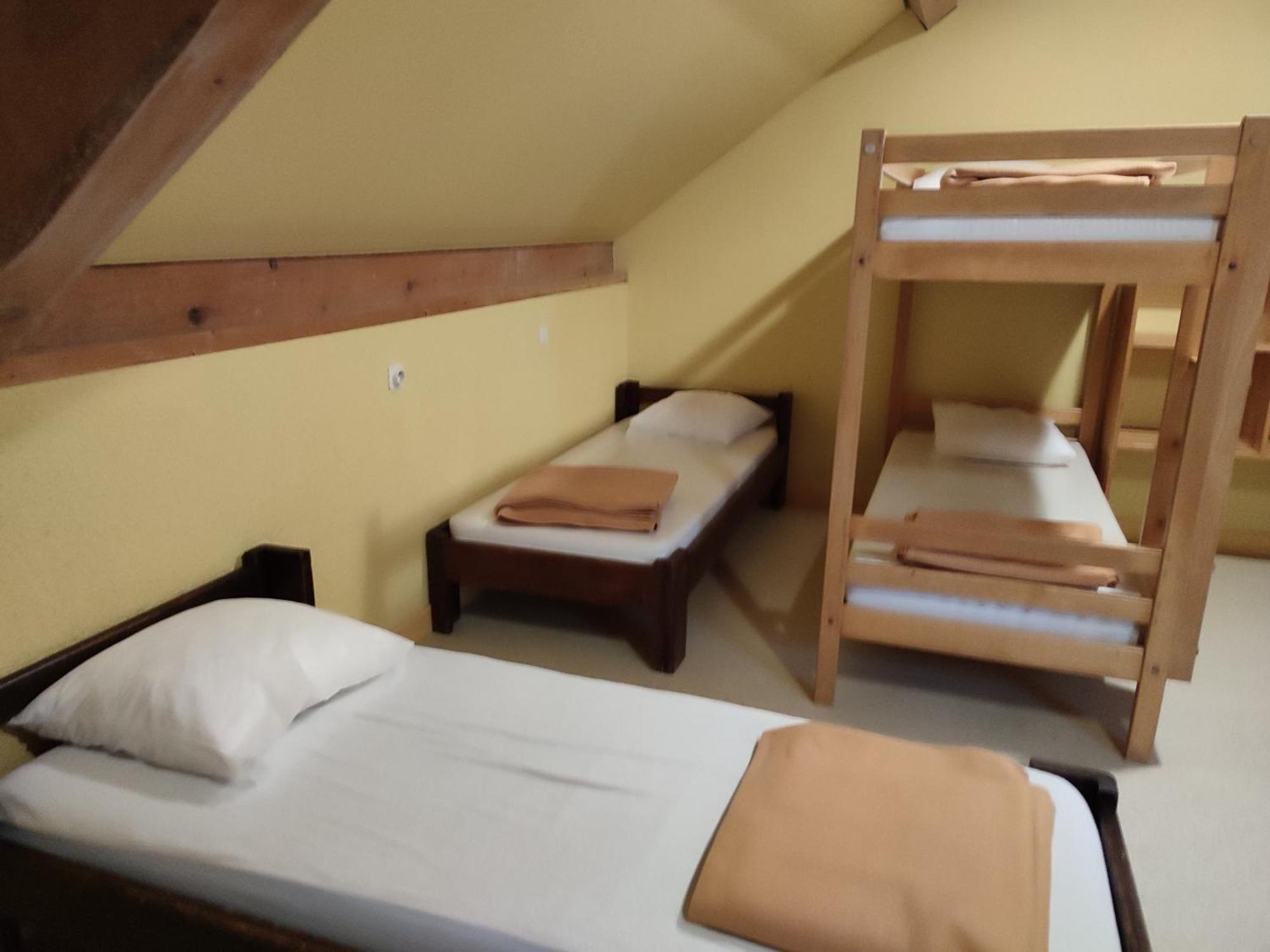 Hotel La Ferme De La Mense Aillon-le-Jeune Zewnętrze zdjęcie