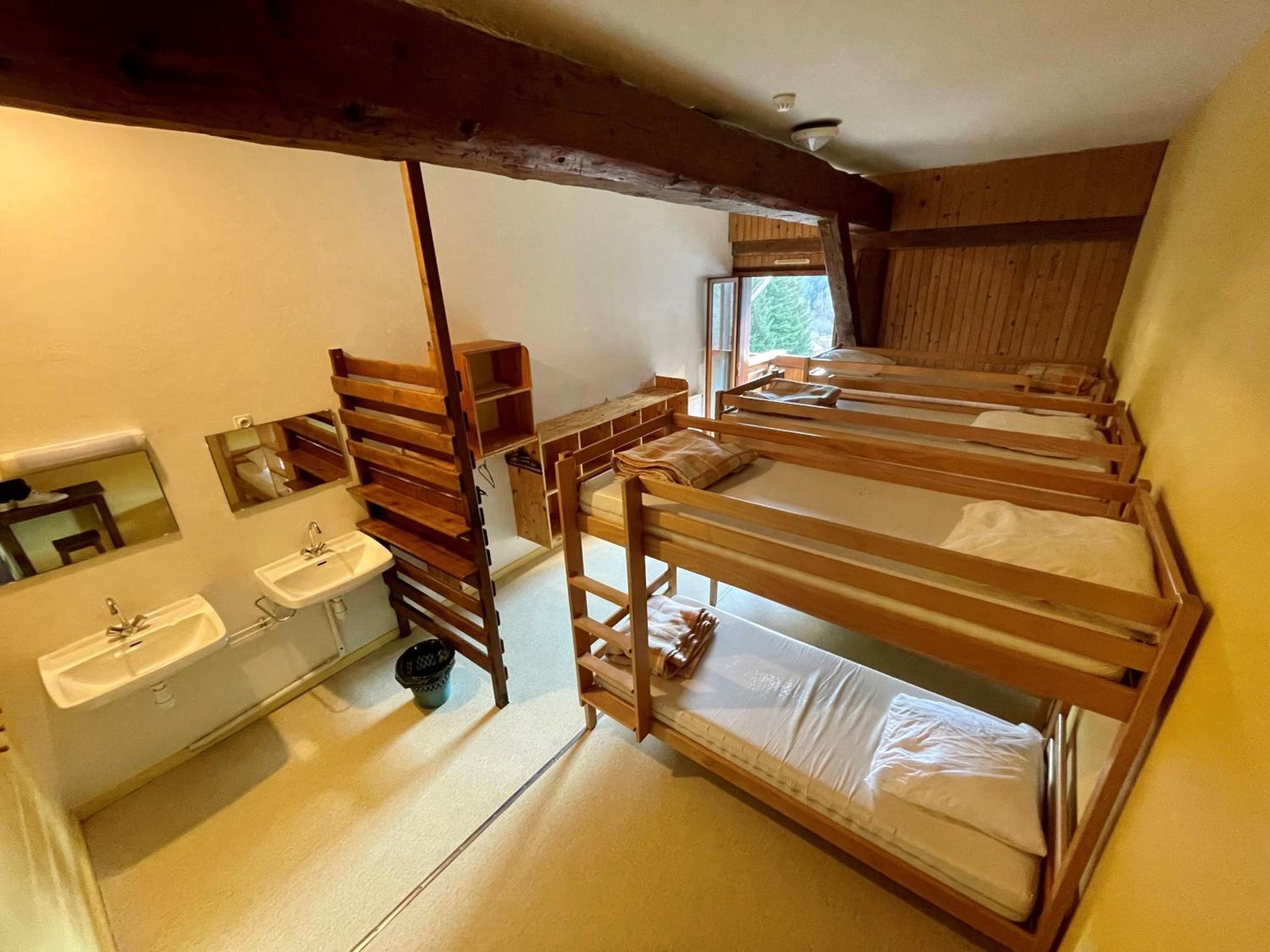 Hotel La Ferme De La Mense Aillon-le-Jeune Zewnętrze zdjęcie